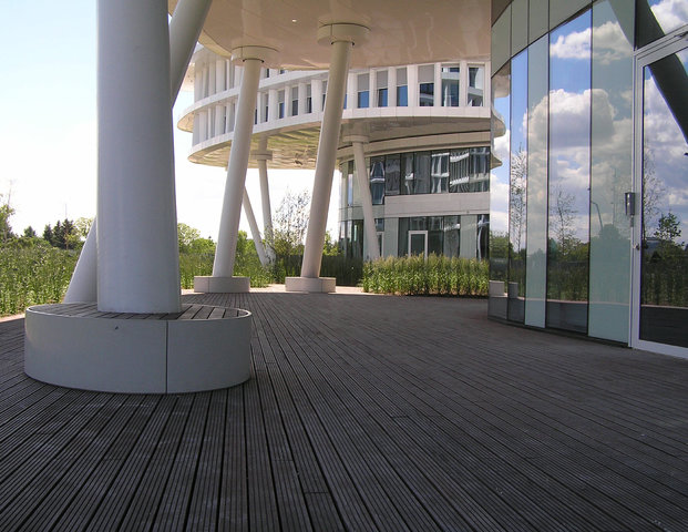 Business Garden w harmonijnym otoczeniu